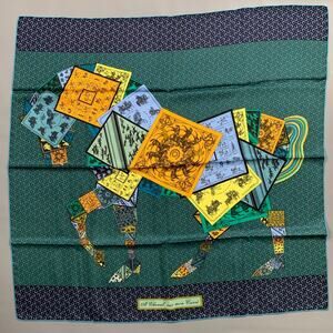 HERMES Print Silk Scarves & Shawls